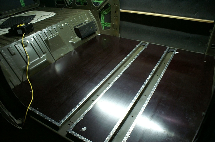 Neuer Holzboden - Interieur - VWBUSFORUM.CH