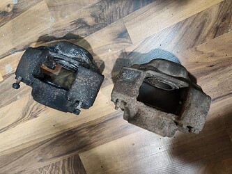 signal-2025-11-07-203707_004