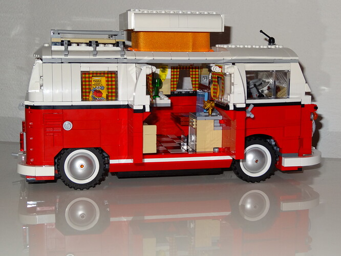 LEGO Volkswagen T2 VW Bus Camper_2